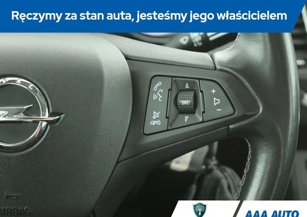 Opel Astra cena 43500 przebieg: 110398, rok produkcji 2018 z Radymno małe 211